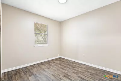 185 Black Bass Road, Lakehills, TX 78063 - Photo 17