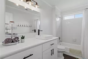 1357 Trail Bluff Dr, New Braunfels, TX 78132 - Photo 21