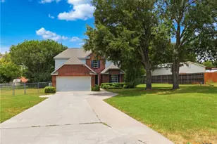 1357 Trail Bluff Dr, New Braunfels, TX 78132 - Photo 33