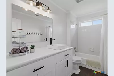 1357 Trail Bluff Drive, New Braunfels, TX 78132 - Photo 21