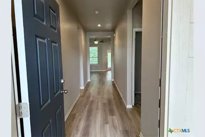 5139 Dickinson Loop, Belton, TX 76513 - Photo 3