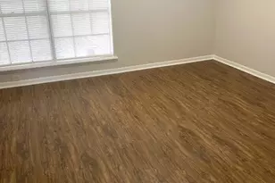 407 Ivanhoe Dr, Victoria, TX 77901 - Photo 7