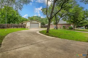 1 Roy Bean Dr, Belton, TX 76513 - Photo 3