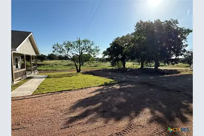 1882 County Road 1154, Lampasas, TX 76550 - Photo 3