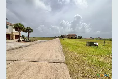 228 Bueno Vista Court, Port O'Connor, TX 77982 - Photo 9
