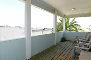 78 Port St, Port Lavaca, TX 77979 - Photo 3