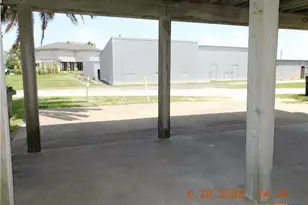 78 Port St, Port Lavaca, TX 77979 - Photo 27