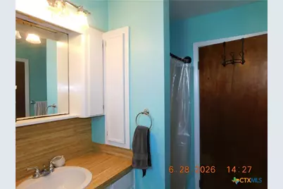 78 Port Street, Port Lavaca, TX 77979 - Photo 13