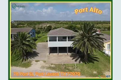 78 Port Street, Port Lavaca, TX 77979 - Photo 1