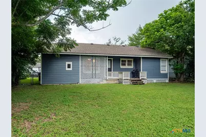 1805 E Crestwood Drive, Victoria, TX 77901 - Photo 7