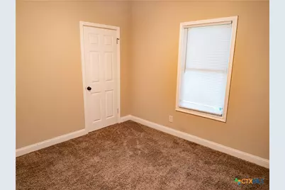 1805 E Crestwood Drive, Victoria, TX 77901 - Photo 23