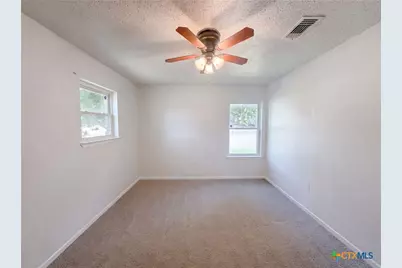 908 Laurie Lane, Copperas Cove, TX 76522 - Photo 9
