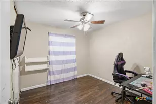 2106 Stagecoach Trail, Temple, TX 76502 - Photo 17