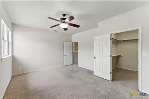 976 Parkview Dr, Canyon Lake, TX 78133 - Photo 13