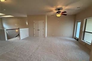 976 Parkview Dr, Canyon Lake, TX 78133 - Photo 11
