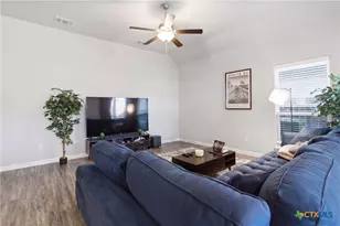 1207 Amber Dawn Dr, Temple, TX 76502 - Photo 3