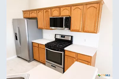 136 Musgrav, Kyle, TX 78640 - Photo 7