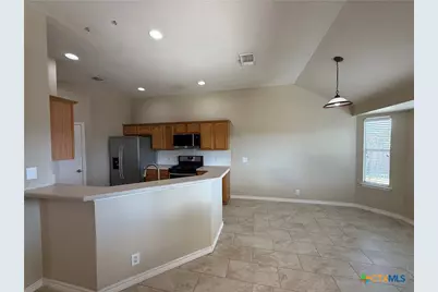 136 Musgrav, Kyle, TX 78640 - Photo 9