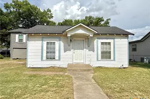1006 N Goldman St, Victoria, TX 77901 - Photo 1