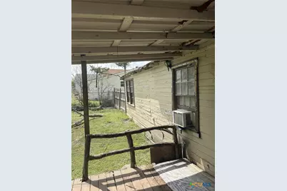 117 Paul Street, Rogers, TX 76569 - Photo 5