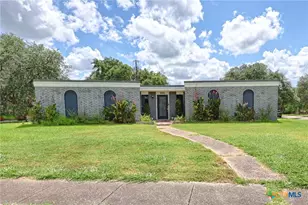 101 Mc Dow St, Victoria, TX 77901 - Photo 27