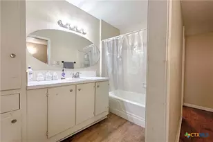 101 Mc Dow St, Victoria, TX 77901 - Photo 15