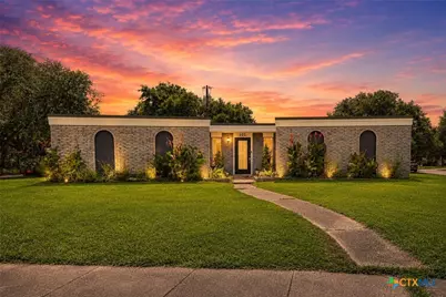 101 Mc Dow Street, Victoria, TX 77901 - Photo 1