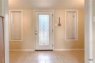 101 Mc Dow St, Victoria, TX 77901 - Photo 25