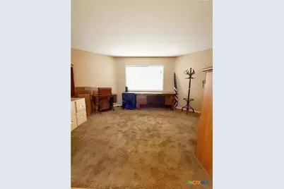 101 Mc Dow Street, Victoria, TX 77901 - Photo 11