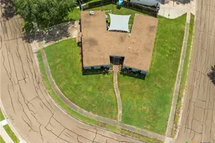 101 Mc Dow St, Victoria, TX 77901 - Photo 29