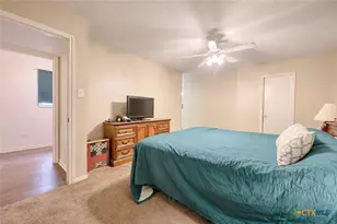 101 Mc Dow St, Victoria, TX 77901 - Photo 21