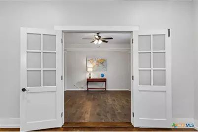 721 W Kings Highway, San Antonio, TX 78212 - Photo 5