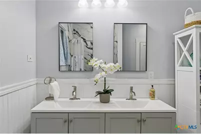 721 W Kings Highway, San Antonio, TX 78212 - Photo 25