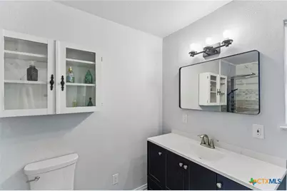 721 W Kings Highway, San Antonio, TX 78212 - Photo 29