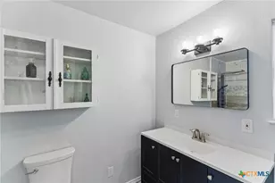 721 W Kings Hwy, San Antonio, TX 78212 - Photo 29