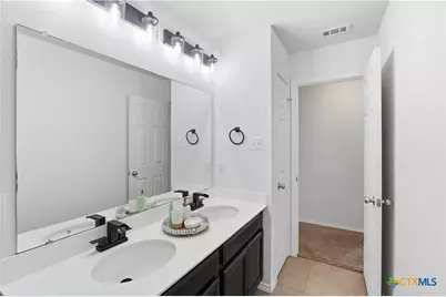 9013 Bowfield Drive, Killeen, TX 76542 - Photo 35