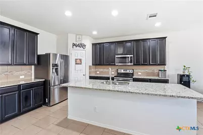 9013 Bowfield Drive, Killeen, TX 76542 - Photo 17