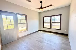 134 E North St, Goliad, TX 77963 - Photo 9