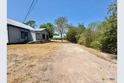 134 E North Street, Goliad, TX 77963 - Photo 19