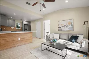 1705 E 14th St, Austin, TX 78702 - Photo 3