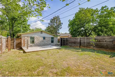 1705 E 14th Street #B, Austin, TX 78702 - Photo 21