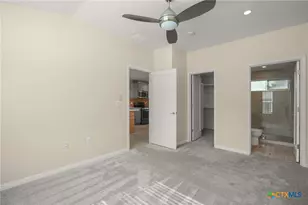 1705 E 14th St, Austin, TX 78702 - Photo 13