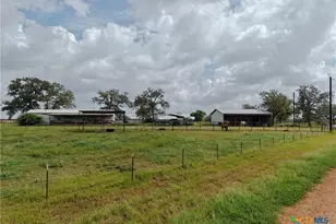334 Johnson Farms Rd Rd, Harwood, TX 78632 - Photo 7