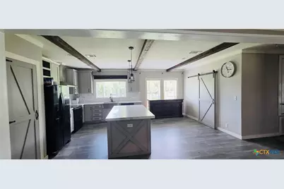 2214 Pecan Street, Bastrop, TX 78602 - Photo 5