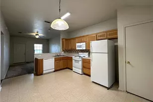 201 Janelle Dr, Copperas Cove, TX 76522 - Photo 3