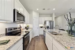 10917 Tallsalt Dr, Austin, TX 78754 - Photo 7