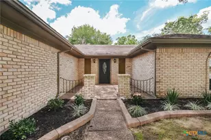 206 Gettysburg Dr, Victoria, TX 77904 - Photo 3