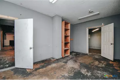 4106 Houston Highway, Victoria, TX 77901 - Photo 39