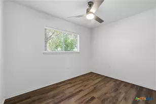 7605 Marigold Trace St, San Antonio, TX 78233 - Photo 17