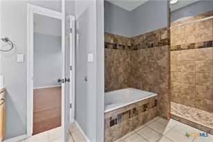 137 Bonnies Way, New Braunfels, TX 78130 - Photo 17